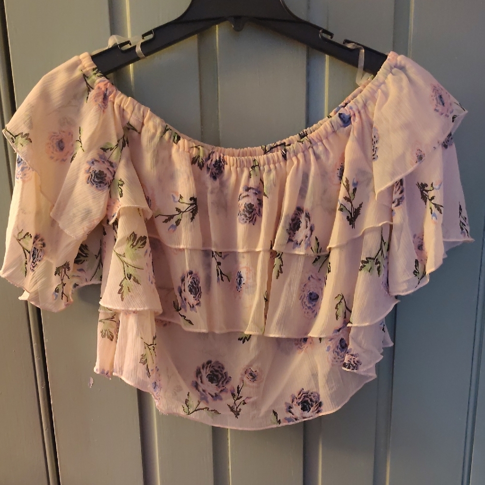 Floral Off-Shoulder Ruffle Top